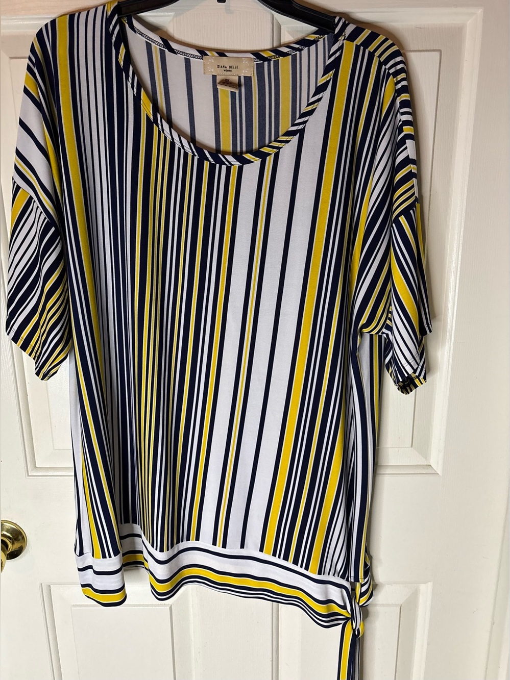 Women’s Short Sleeve Blouse Size 2X Brand New w/o Tags